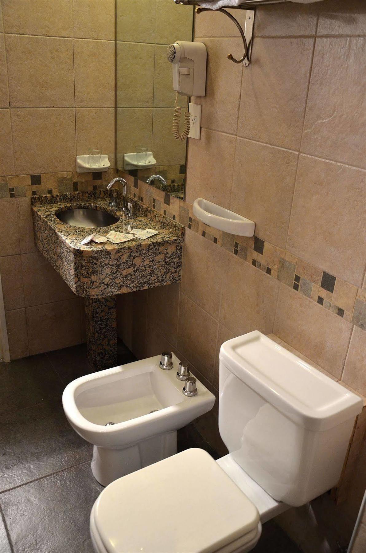 Ecuador Hotel Buenos Aires Eksteriør bilde