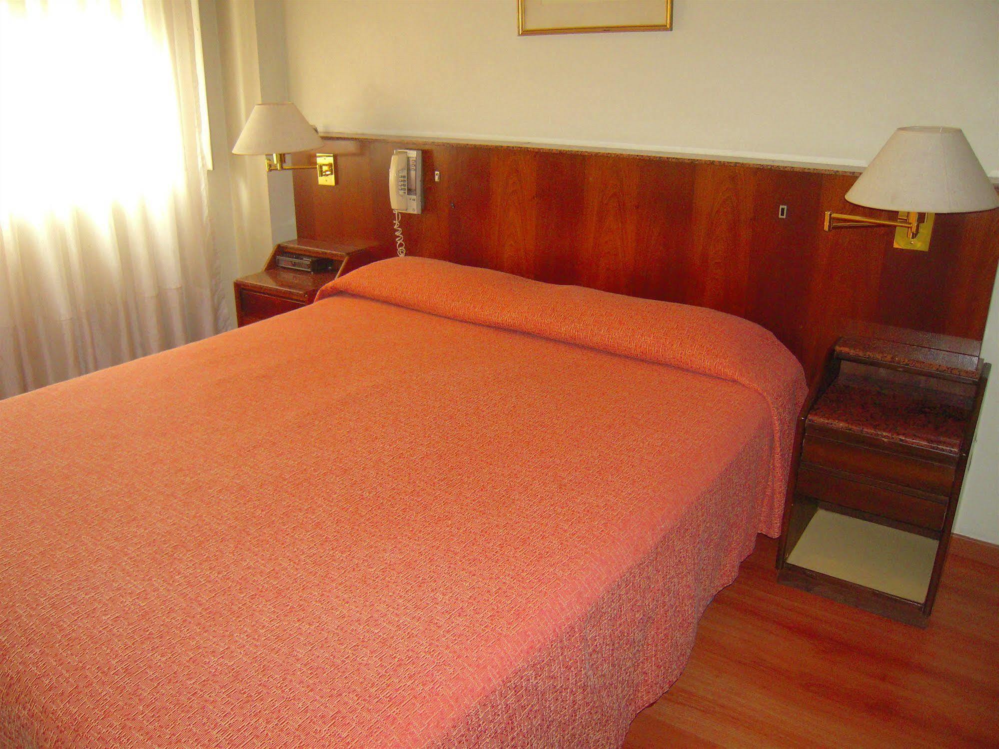 Ecuador Hotel Buenos Aires Eksteriør bilde